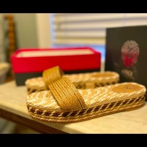 Brand new never worn Vince Camuto platform woven sandals